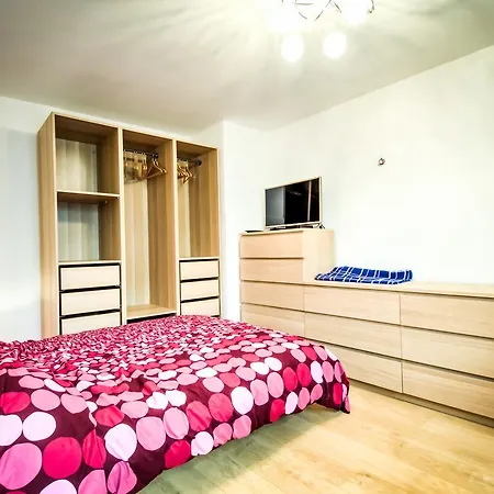 And Fonctional In Center * Strazburg